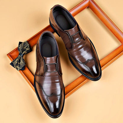 2025 new men's leather sports shoes